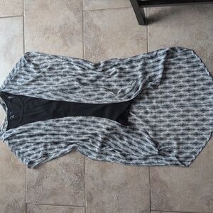 Dynamite Summer Vest Geometric Print